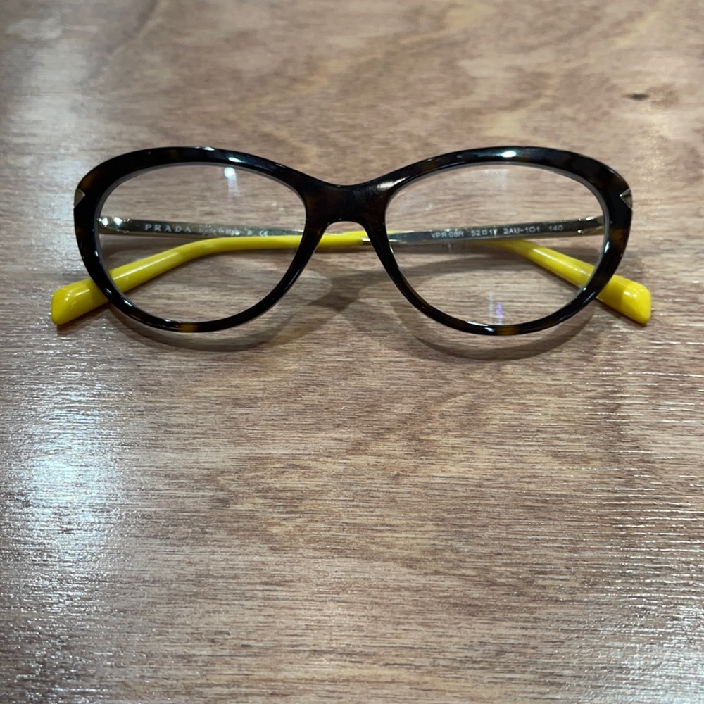 Like new Prada reading glasses